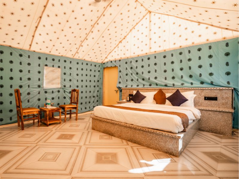 Deluxe Swiss Camp